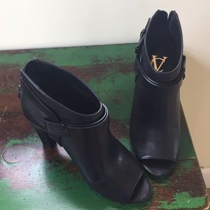 Vince Camuto Black Leather Peep-toe High Heels